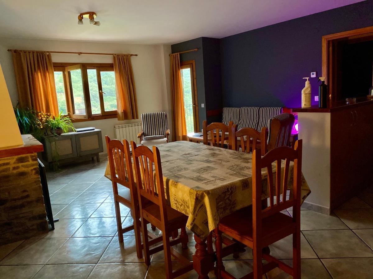 La Fusteria Del Casat Lägenhet Sarroca de Bellera Exteriör bild