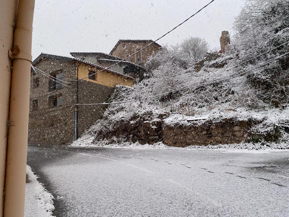La Fusteria Del Casat Lägenhet Sarroca de Bellera Exteriör bild