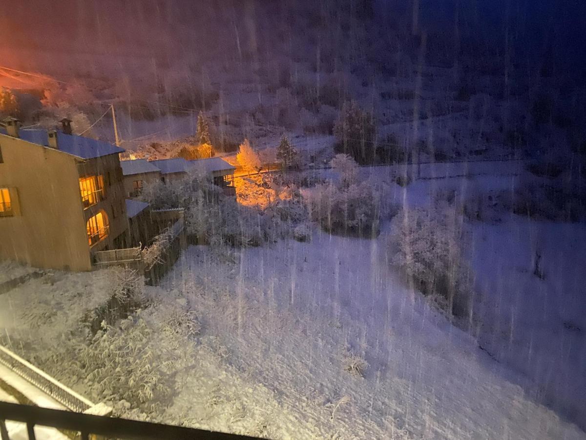 La Fusteria Del Casat Lägenhet Sarroca de Bellera Exteriör bild
