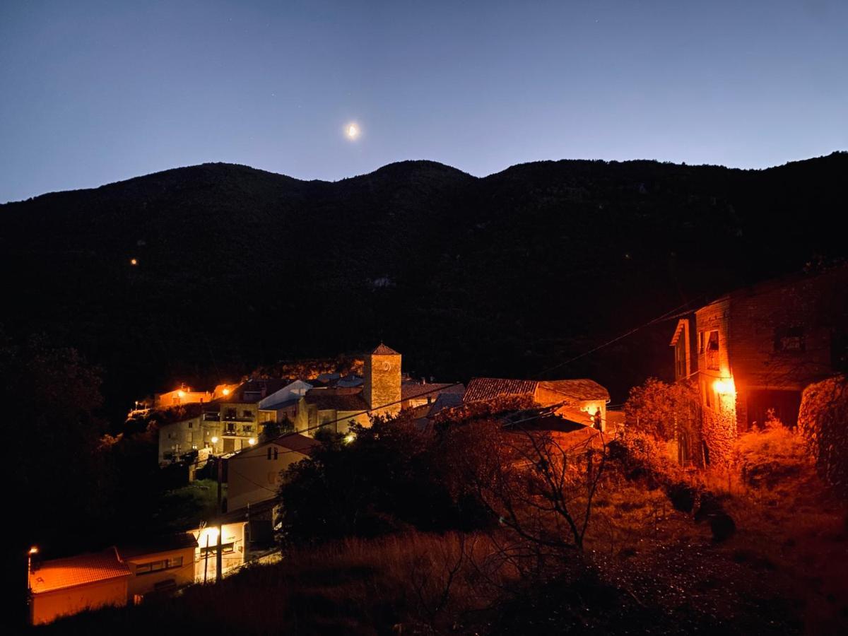 La Fusteria Del Casat Lägenhet Sarroca de Bellera Exteriör bild