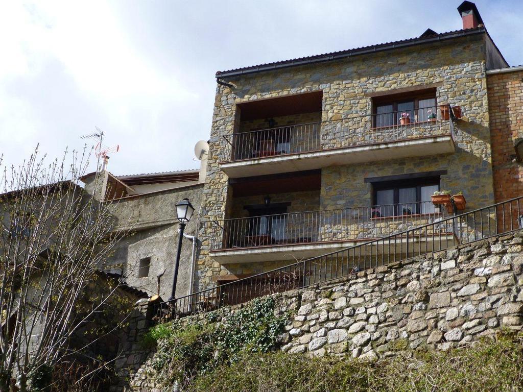 La Fusteria Del Casat Lägenhet Sarroca de Bellera Exteriör bild