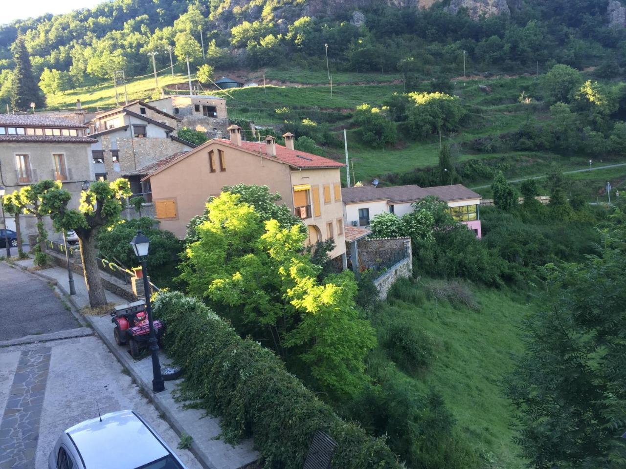 La Fusteria Del Casat Lägenhet Sarroca de Bellera Exteriör bild