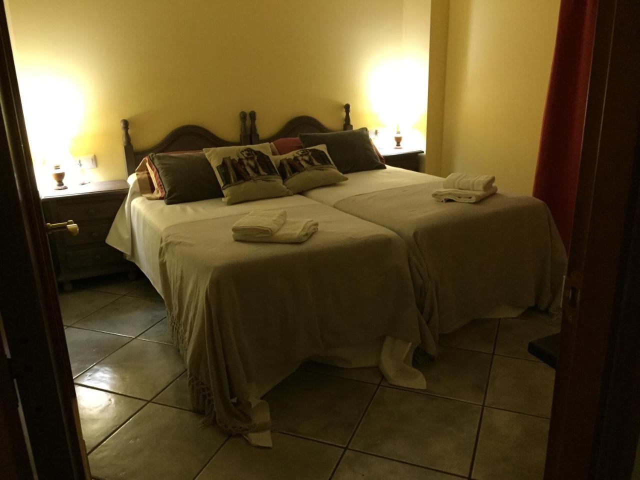 La Fusteria Del Casat Lägenhet Sarroca de Bellera Exteriör bild